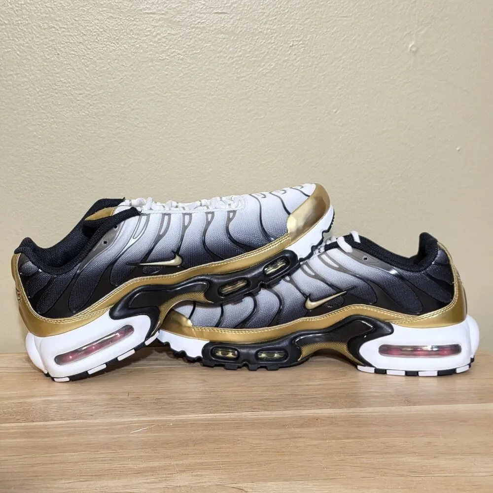Nike Air Max Plus Premium Footlocker 50th Anniversary Gold HM0352-100 Men's 8